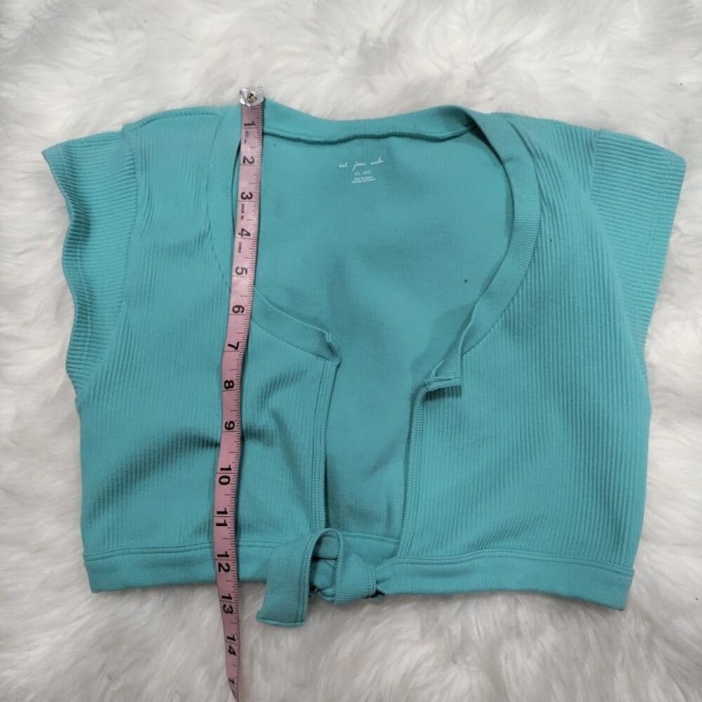 NWOT Urban Outfitters Out From Under Go For Gold Seamless Tie-Front Top Size M - Picture 9 of 10